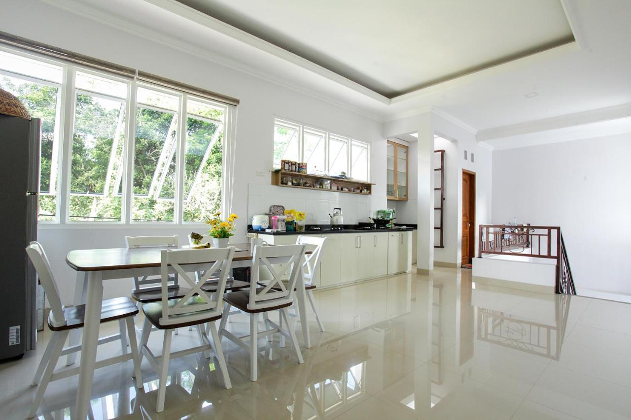 Banua Raya Homestay Yogyakarta Exteriér fotografie
