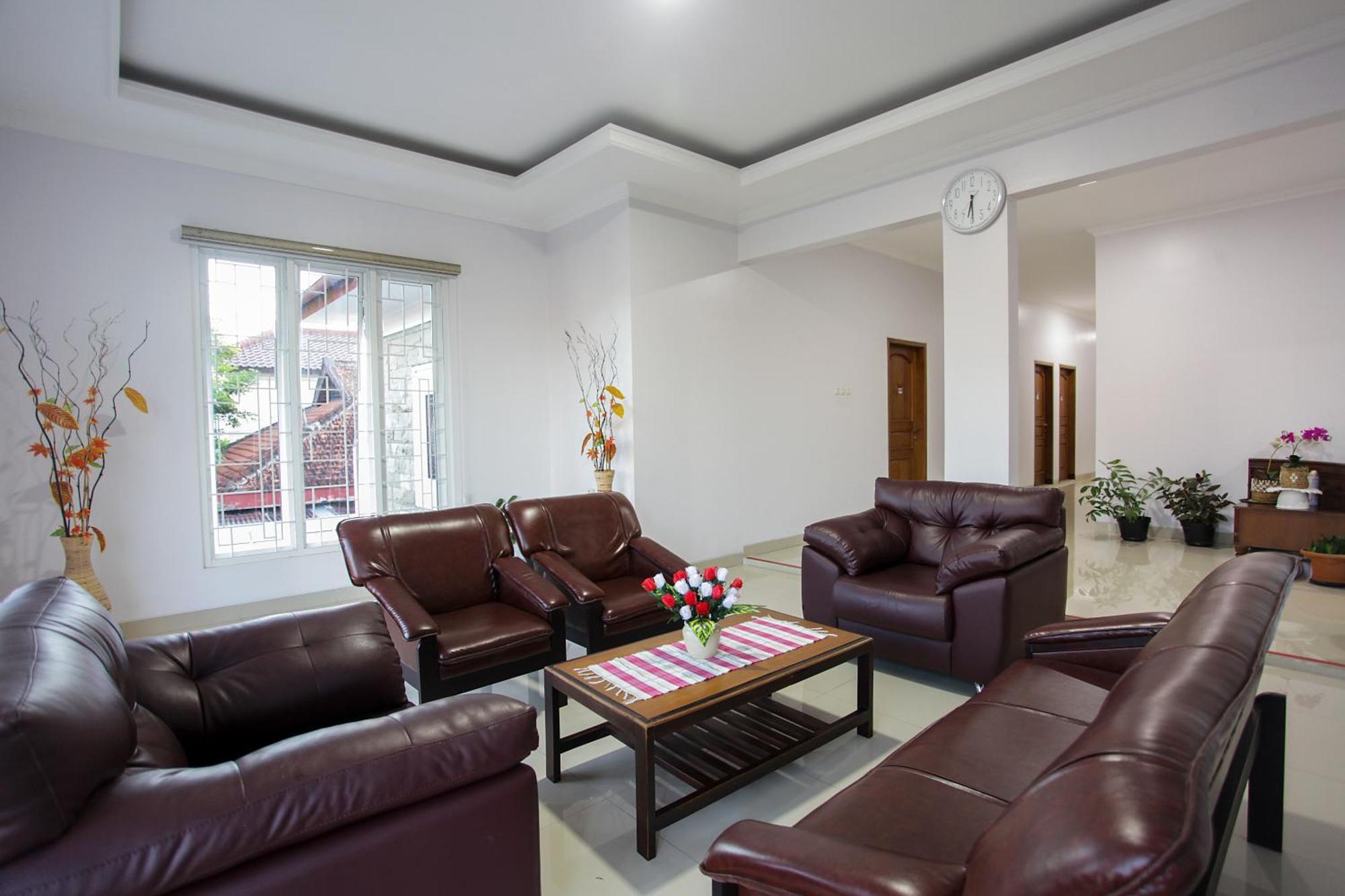 Banua Raya Homestay Yogyakarta Exteriér fotografie